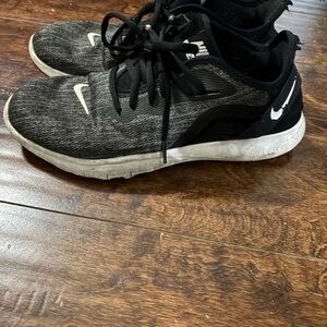 Nike Black and White Athletic Shoes